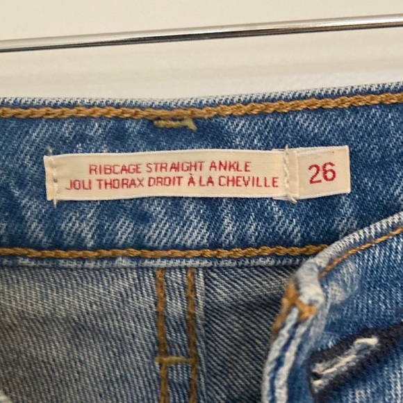 Levi’s Ribcage Straight Ankle - Picture 3 of 3